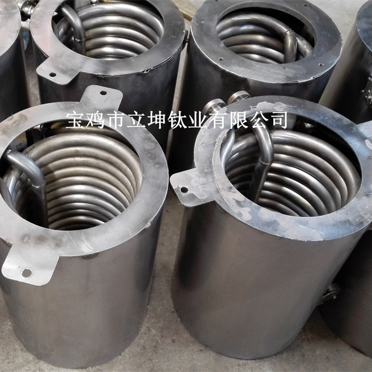 立坤冷卻用純鈦盤(pán)管