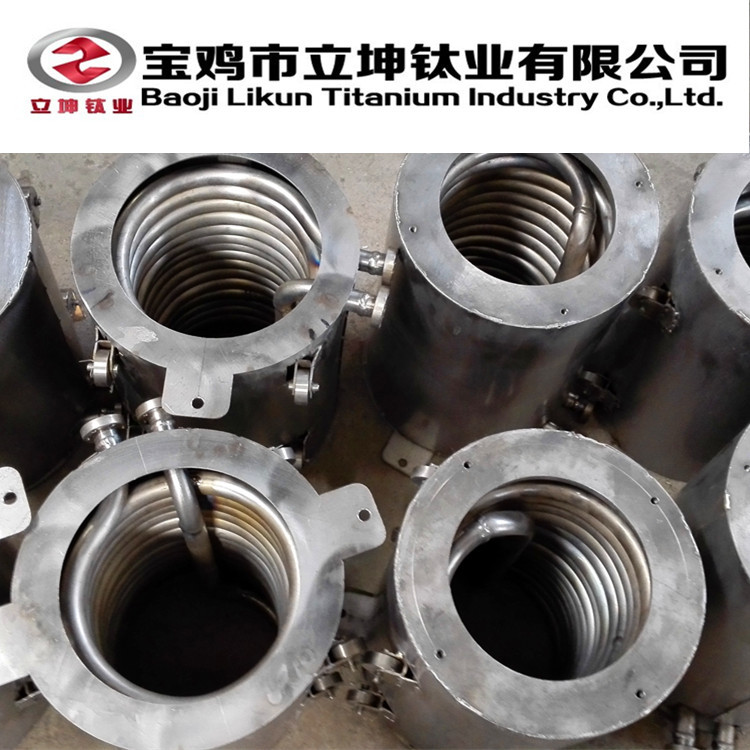 立坤冷卻用純鈦盤(pán)管